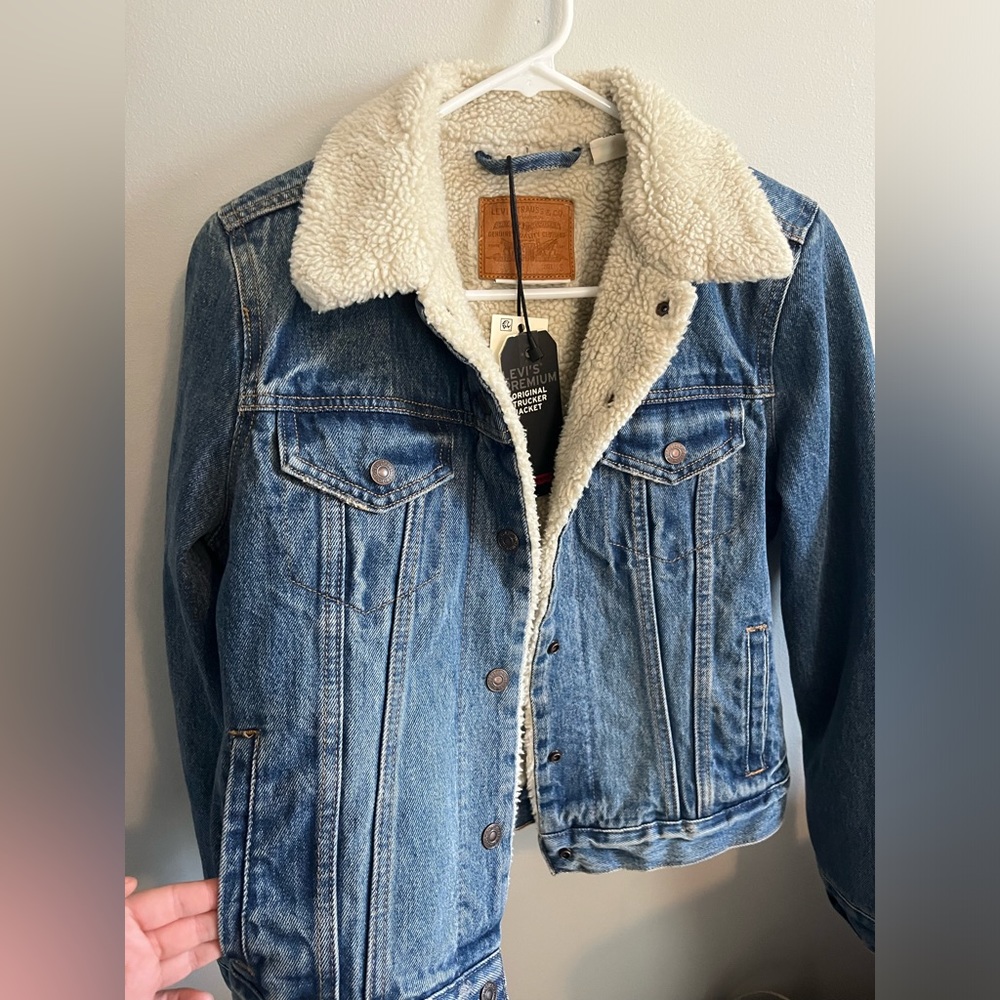Levi’s premium original trucker jacket